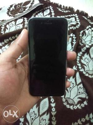 I phone 6, 1 year old. 32gb with good condition,