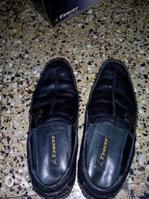 Pair Of Black Leather Dress Shoes worn 4 to 5 times size 6