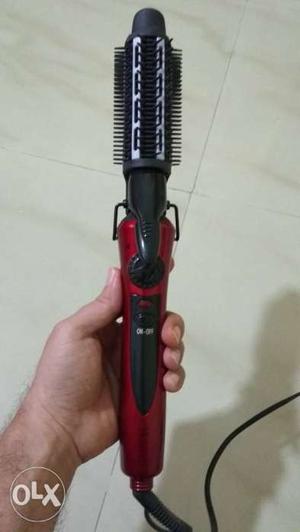 Red And Black Hair Curler