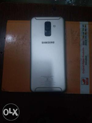 Samsung A6+ 4gb 64gb 100% condition fullkit 4 day