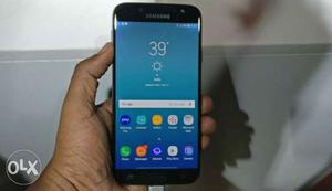 Samsung (New)j7pro..with all accessories and also