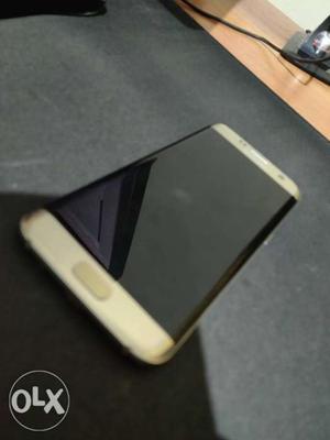 Samsung S7 edge 1 year old with box and Fast