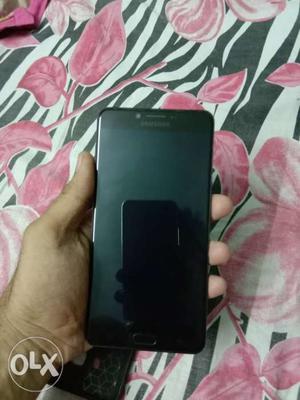 Samsung c9 pro black colour.condition is good.6gb