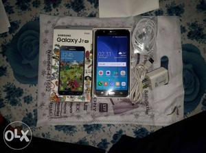 Samsung galaxy j7 boxpice with airphone and