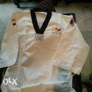 Taekwondo dress for 7-8 years brand new, not used