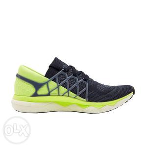 Unpaired Green And Black Low-top Sneaker