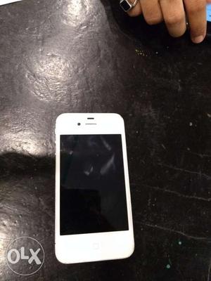 Want to sell my iPhone 4s 2 years old in a good