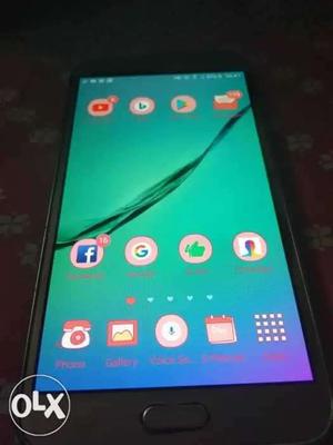 Want to sell my samsung galaxyj7 with real