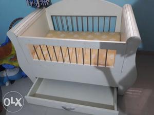 Baby wooden cot