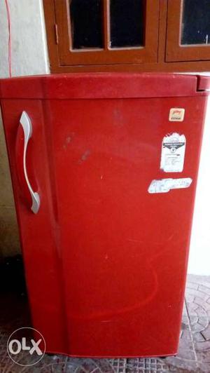 Godrej fridge in mint and running condition for