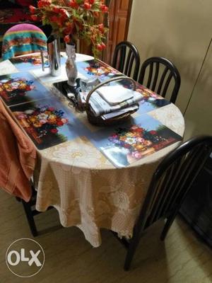 I want to sell my good condition dinning table
