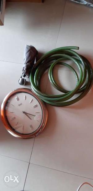 Water pipe umbrella,wall clock, all not used yet