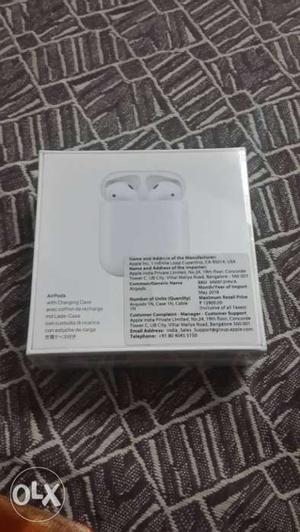 Apple airpods...