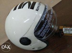 Black And White Full-face Helmet