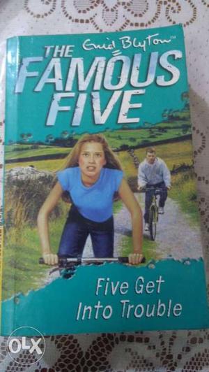Famous Five: Five get into trouble by Enid