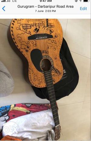 Guitar in excellent working condition. pickup