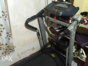In good condition powerful moter new board new
