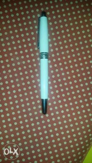 Mont Blanc Black ink casual company pen