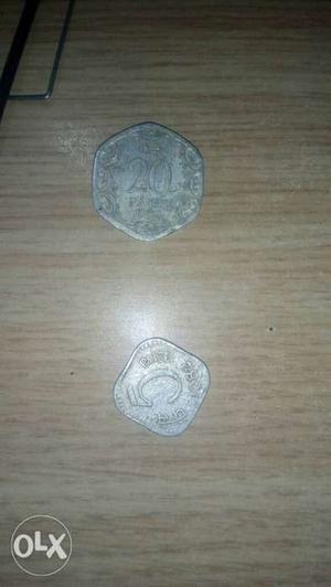 Old 20 paise coin and old 5 paise coin