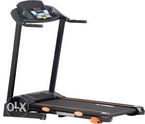 Rent a Treadmill with 3 manual programs in Delhi at amazing