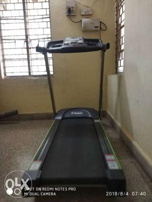 Treadmill 1.75HP motor, Very Good condition,