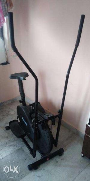 Aero Fit Excercise cycle for sale 1 month old