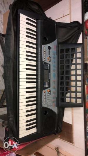Black And Gray Electronic Keyboard