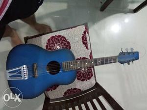 Guitar only 1 string broken u can change strings