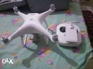 I want to sale my drone phantom 4 with one btry