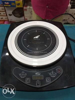 Induction Cooktop. Working condition. Fix price