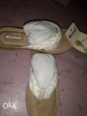 Italian cheps inblue sandals..more designs