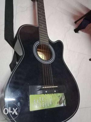 My new guitar only 3 month use if you intrested