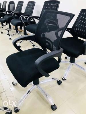 Executive mesh chair at wholesale price. colors available