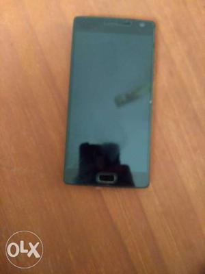 OnePlus 2 in very good condition. 1.5 yrs used. 4