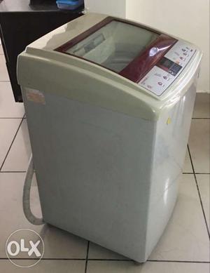Whirlpool fully automatic 7 kg with water heater