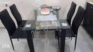 4 dining table chairs with metal frame and