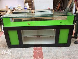 6/3 New greeen & black wooden display counter