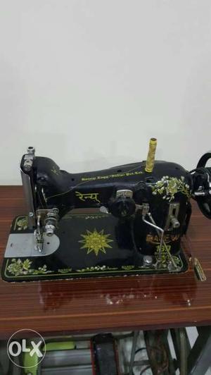 Black And Green Sewing Machine