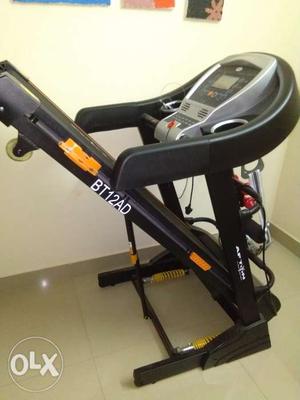 Brandnew Motorised treadmill