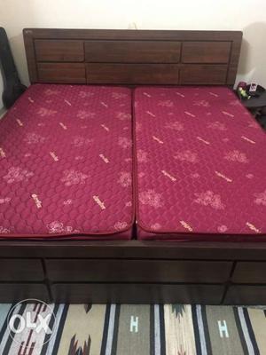 Duroflex king size two mattresses, 2 year old, in good