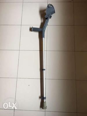 Elbow supported walking stick