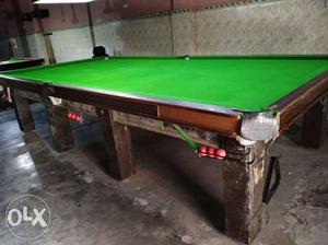 Green And Red Pool Table