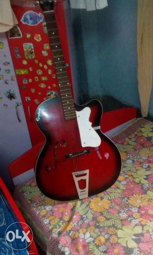 Guiter good condition Epephon Guiter New