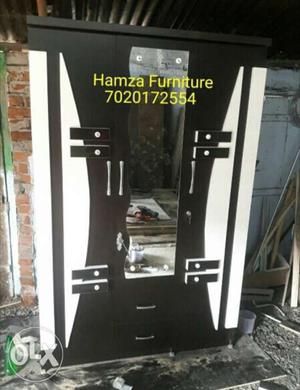Hamza Furniture Drsigner 4/6 Cupboard