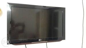 LG 32inch LCD TV - Good condition Remote control,