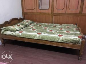 Takewood Bed of size 6'x4' with mattress