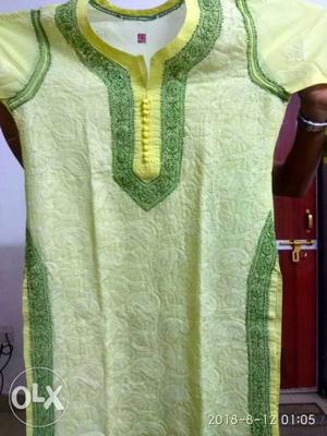 Women's Yellow And Green Top