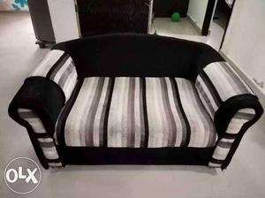  seater Fabric Sofa for sale.the 3