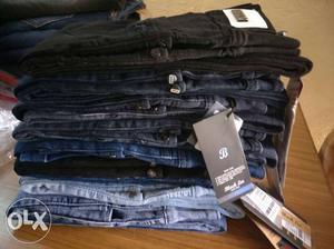 Girls jeans size 28 to 32