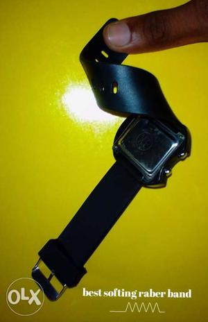 New Apple led watch under rs.65 only.